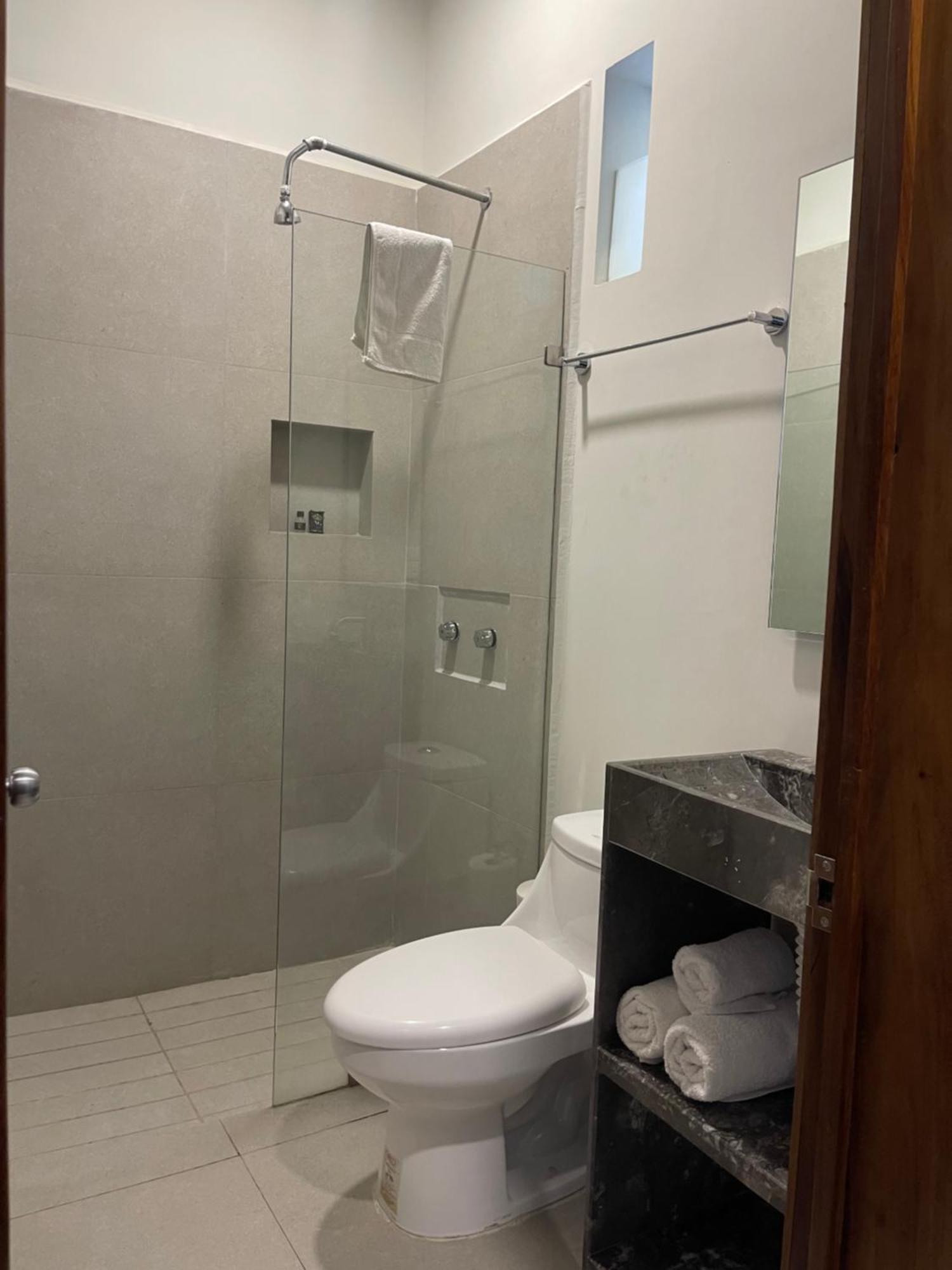 Ameca Hotel Ng מראה חיצוני תמונה